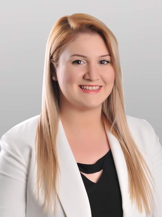 Simay Akar