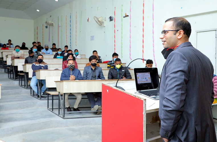 Mr. Mahendra Gupta