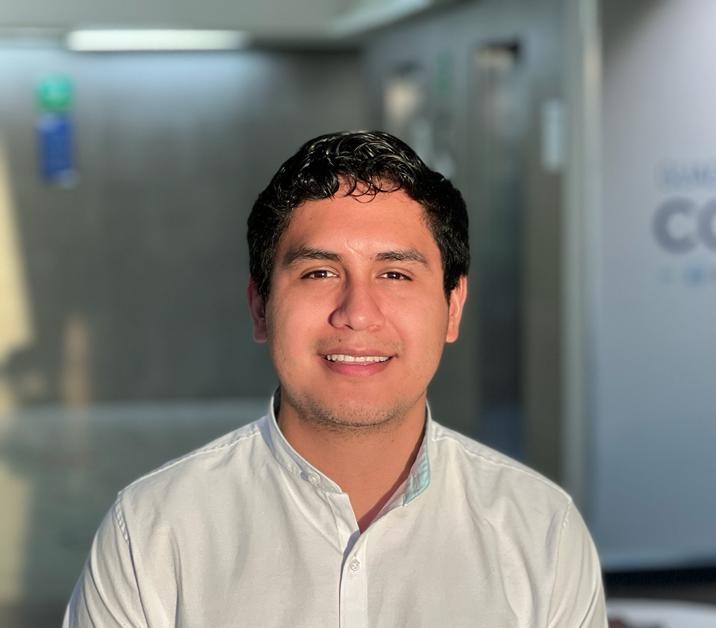 Ing. Roberto José González