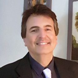 Dr. Steven Thomson