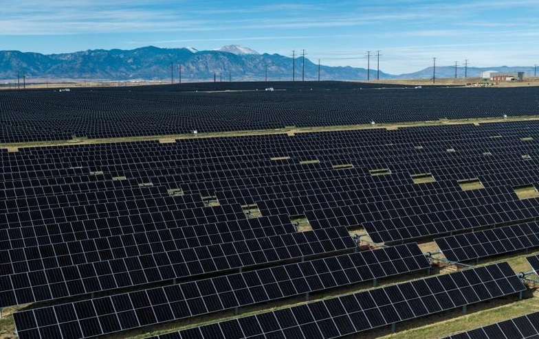 Utility Scale Solar Generation at Colorado Springs Utilities - Pikes Peak Section on 15-May-2024